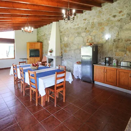 Casa Da Pedra Willa Aborim
